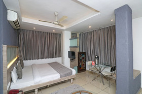 Hotel Abhilasha by OYO Rooms