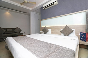 Hotel Abhilasha by OYO Rooms