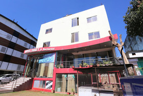 Hotel Saket by OYO Rooms