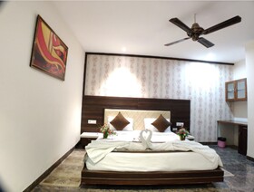 Hotel Badrika Inn