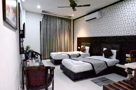 Hotel Badrika Inn