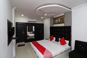 Hotel Mn Galaxy by OYO Rooms