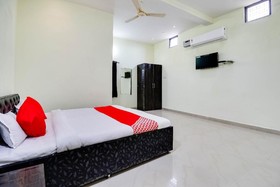 Hotel Om Shree Palace by Oyo Rooms