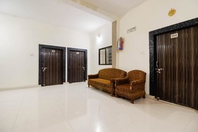 Hotel Om Shree Palace by Oyo Rooms