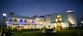 Deepali Palace by OYO Rooms