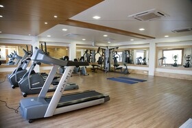 Deepali Palace by OYO Rooms