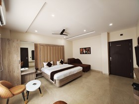 Radha Residency by Shrigo Hotels