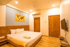 Hotel Grand Kaushalya