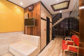 Anroute Stays 111 - Opposite Mahakal Temple