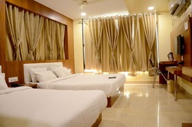 Anroute Stays 111 - Opposite Mahakal Temple