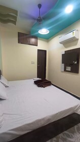 Hotel Priyanshi Palace