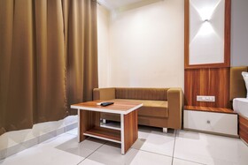 Hotel Radhe Krishna Resort