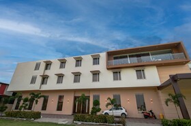 Hotel Radhe Krishna Resort