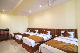 Hotel Radhe Krishna Resort