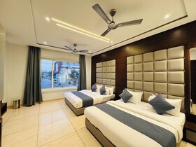 Hotel Rajdev INN