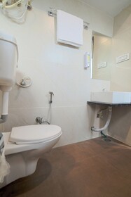 Hotel Shivlok