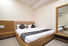 Hotel Shivlok
