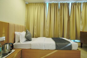 Hotel Shivlok