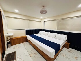 Hotel Shree Krishnam