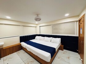 Hotel Shree Krishnam