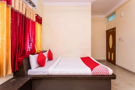 OYO 23361 Hotel Kanakshree