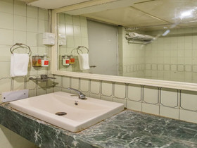 Hotel Amaltas International by OYO Rooms