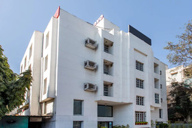 Hotel Amaltas International by OYO Rooms