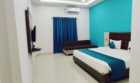 Rudra Palace By FabHotel