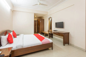 Vikramaditya Hotel by OYO Rooms