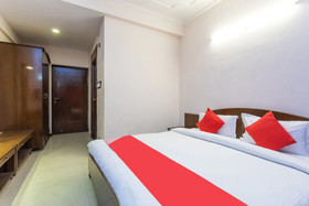 Vikramaditya Hotel by OYO Rooms