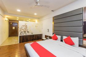 Vikramaditya Hotel by OYO Rooms