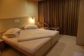 Hotel Ravi Kiran