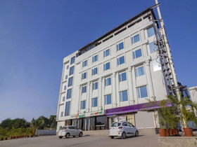Hotel S3 Park, Ambernath