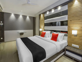 Hotel S3 Park, Ambernath