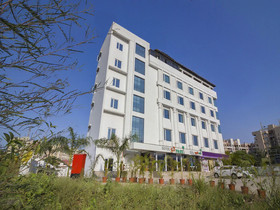 Hotel S3 Park, Ambernath