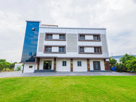 Hotel Rainbow Inn by OYO Rooms