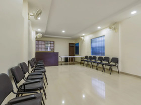 Hotel Rainbow Inn by OYO Rooms