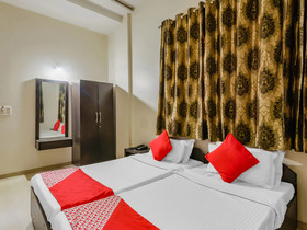 Hotel Rainbow Inn by OYO Rooms