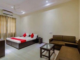Hotel Rainbow Inn by OYO Rooms