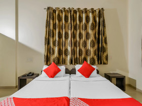 Hotel Rainbow Inn by OYO Rooms