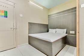 Hotel Shangrila Inn by OYO Rooms