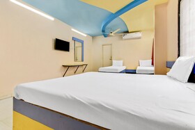 Hotel Shangrila Inn by OYO Rooms