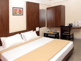 Hotel Yash Executive