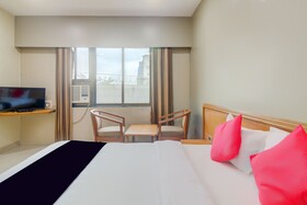 Tuliipstays Hotel Ashok Bhiwandi by OYO Rooms