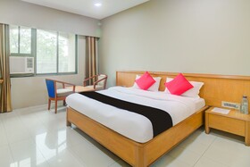 Tuliipstays Hotel Ashok Bhiwandi by OYO Rooms