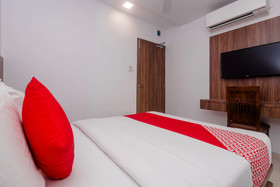Hotel Apple Inn by OYO Rooms