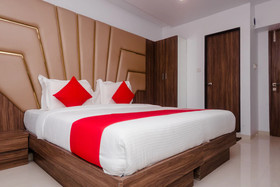 Hotel Apple Inn by OYO Rooms