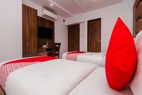 Hotel Apple Inn by OYO Rooms