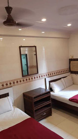 Asha Hotel