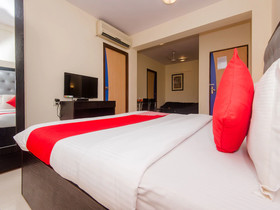 Blue Sapphires By OYO Rooms